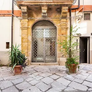 Appartamento Vetriera, Palermo