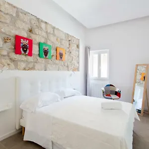https://stabile-luxury-studios.palermohotels.org