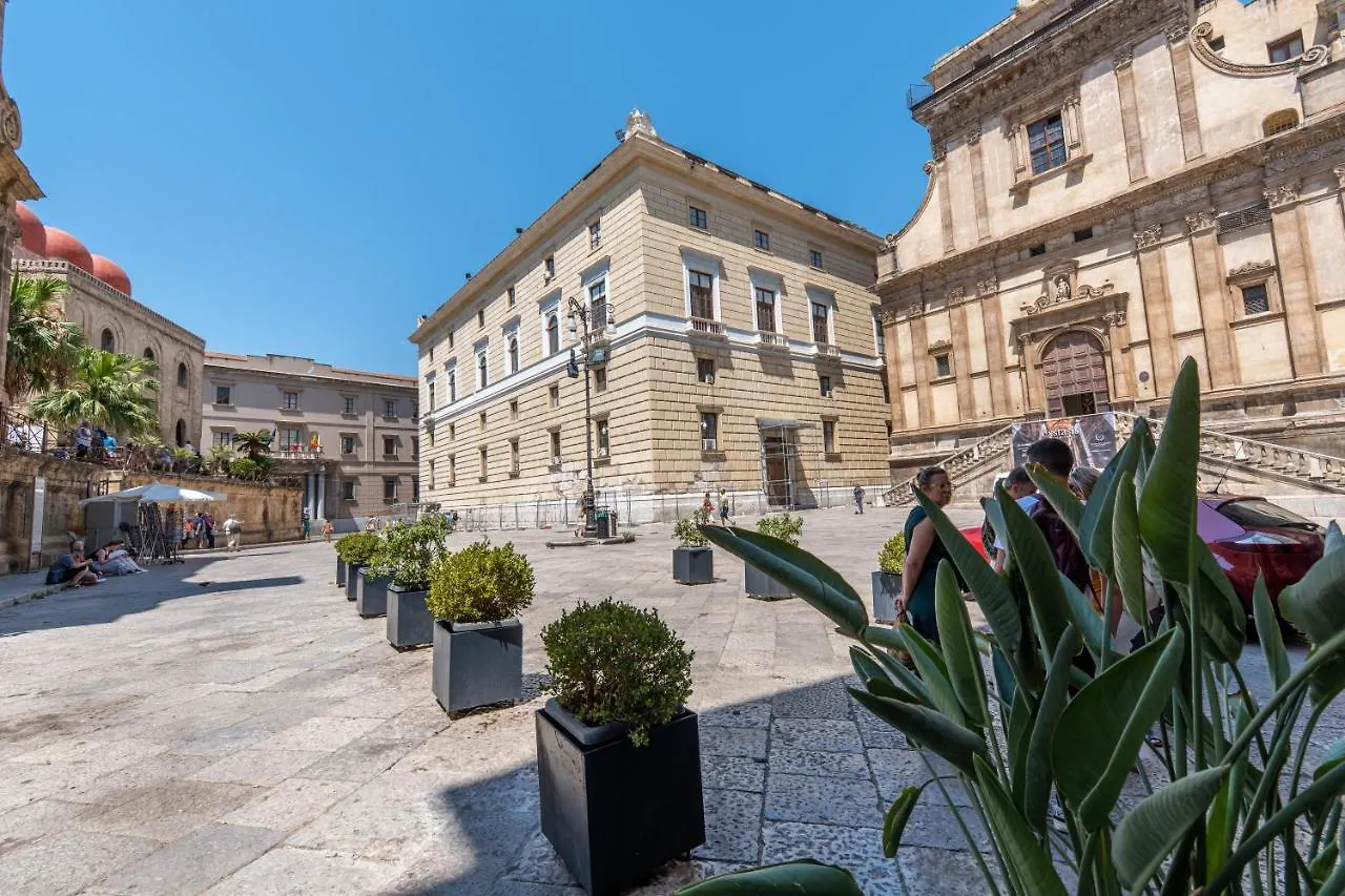 Suite Bellini 5 Apartment contacts